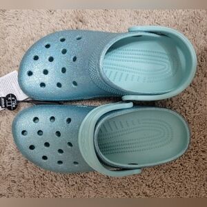 Crocs Classic glitter clog kids size j6